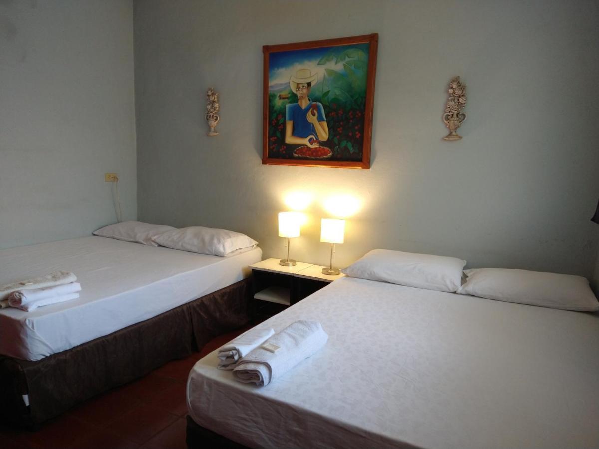 Hostal Harvest House León المظهر الخارجي الصورة