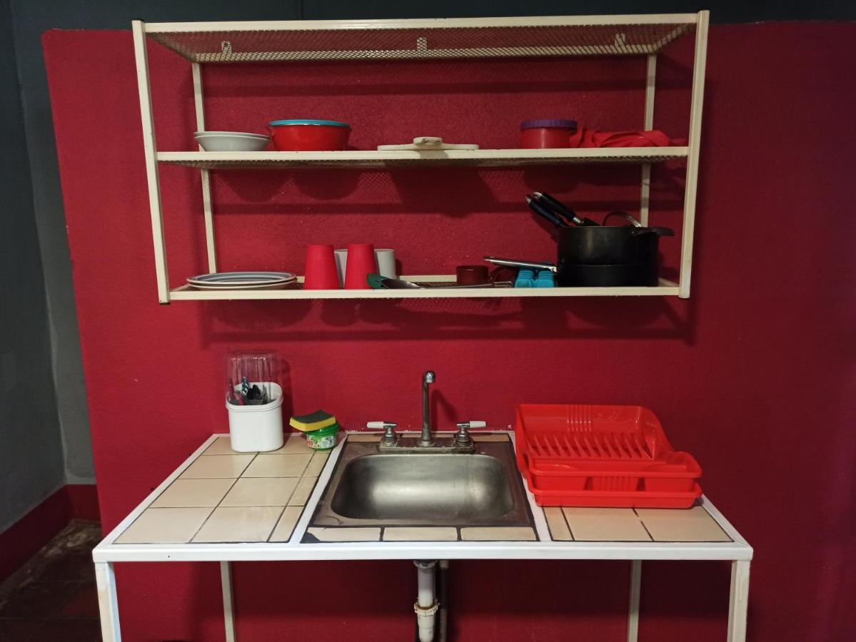 Hostal Harvest House León المظهر الخارجي الصورة